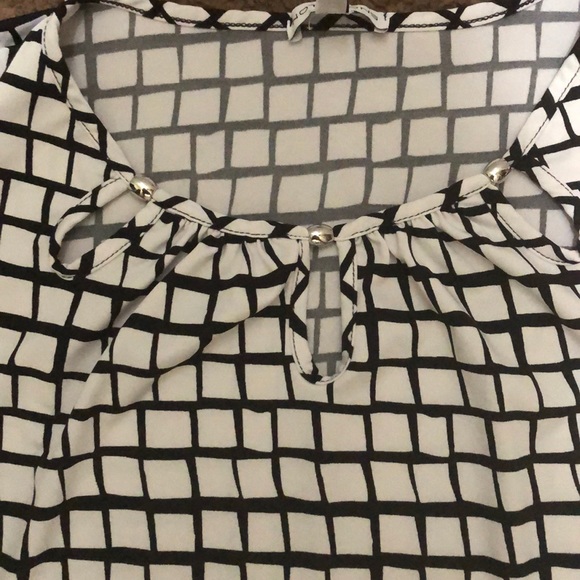 XL plus top - Picture 2 of 2